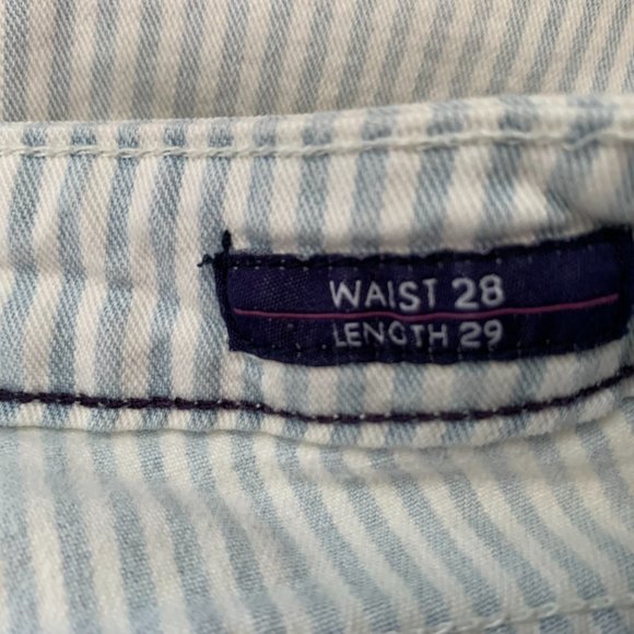Vigoss Women's size 28W/29L Blue & White  "The Jagger" Skinny Striped Jeans - Picture 10 of 10